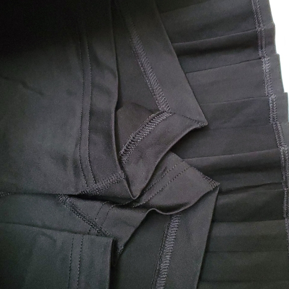 Slazenger golf skirt black and white pleated skirt size medium euc - Picture 3 of 7